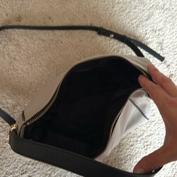 kate spade cross body grey and black purse - Picture 5 of 9